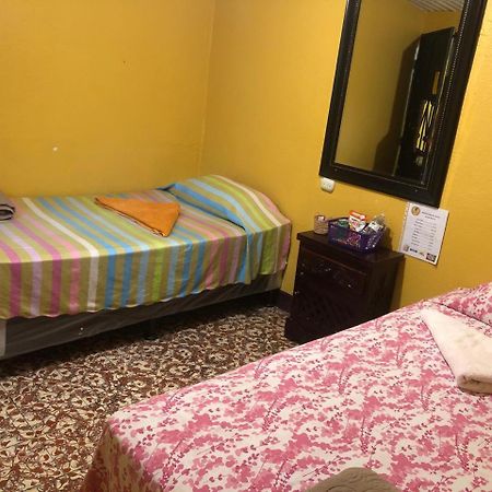 Hotel Alma Maya Antigua Dış mekan fotoğraf