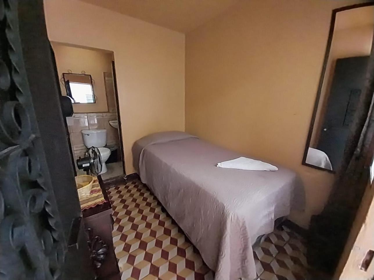 Hotel Alma Maya Antigua Dış mekan fotoğraf