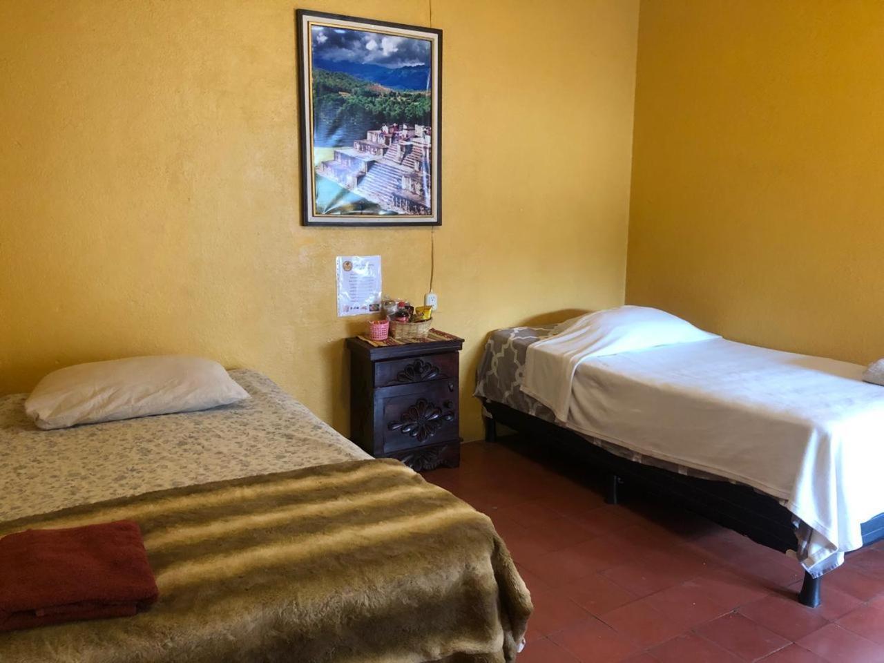 Hotel Alma Maya Antigua Dış mekan fotoğraf