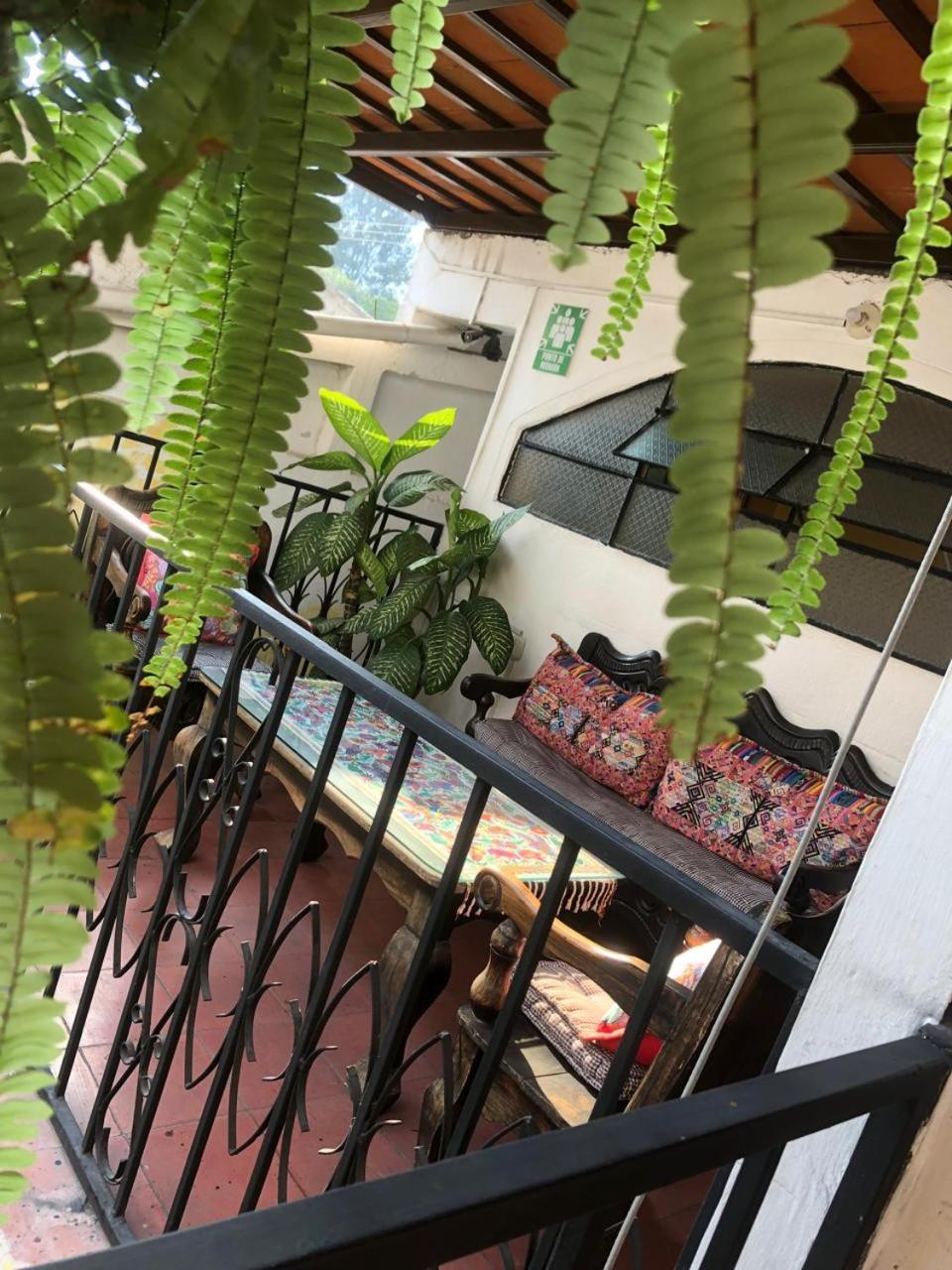 Hotel Alma Maya Antigua Dış mekan fotoğraf